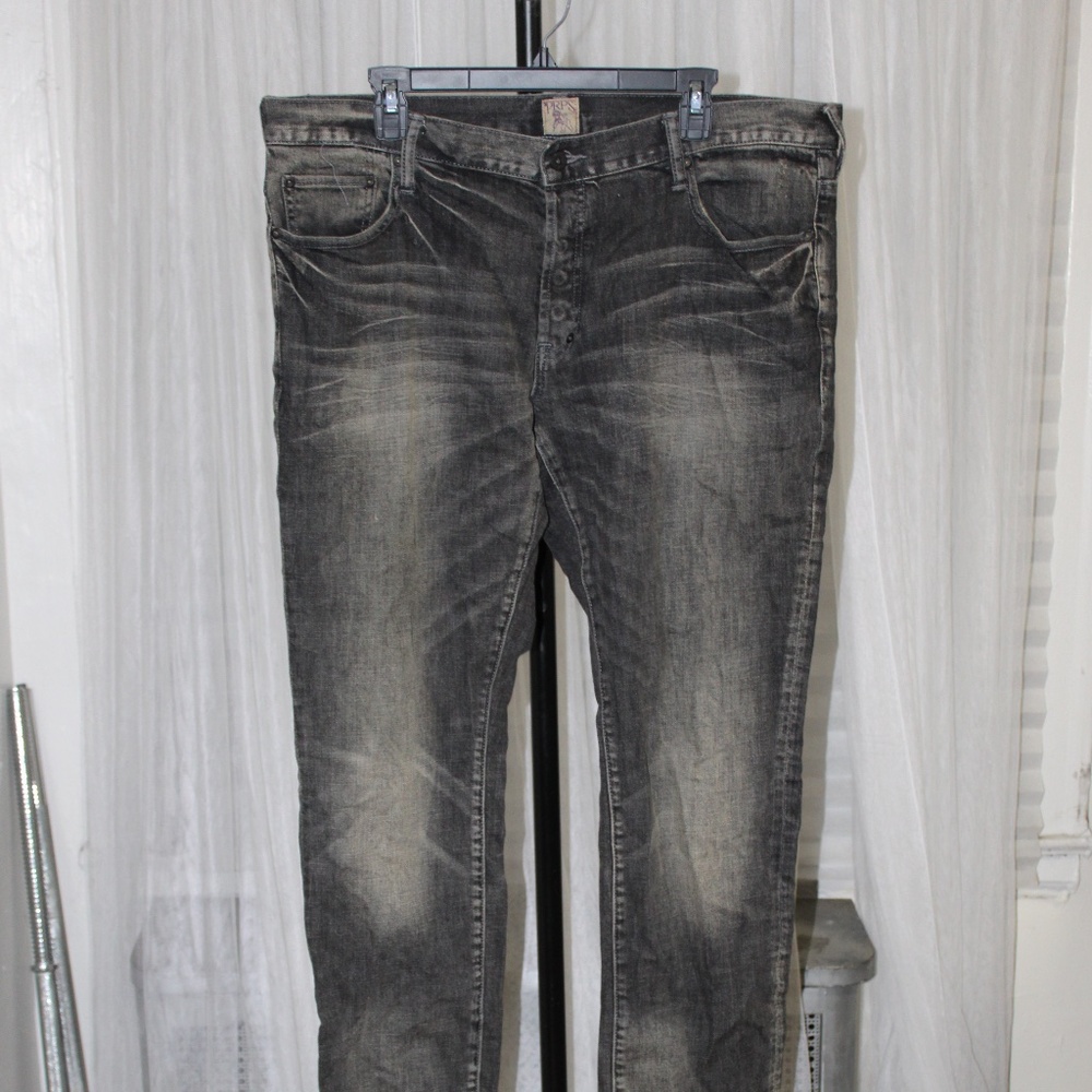 PRPS Black Wash Relaxed Tapered Button Fly Fury Fit.  Sz. 38